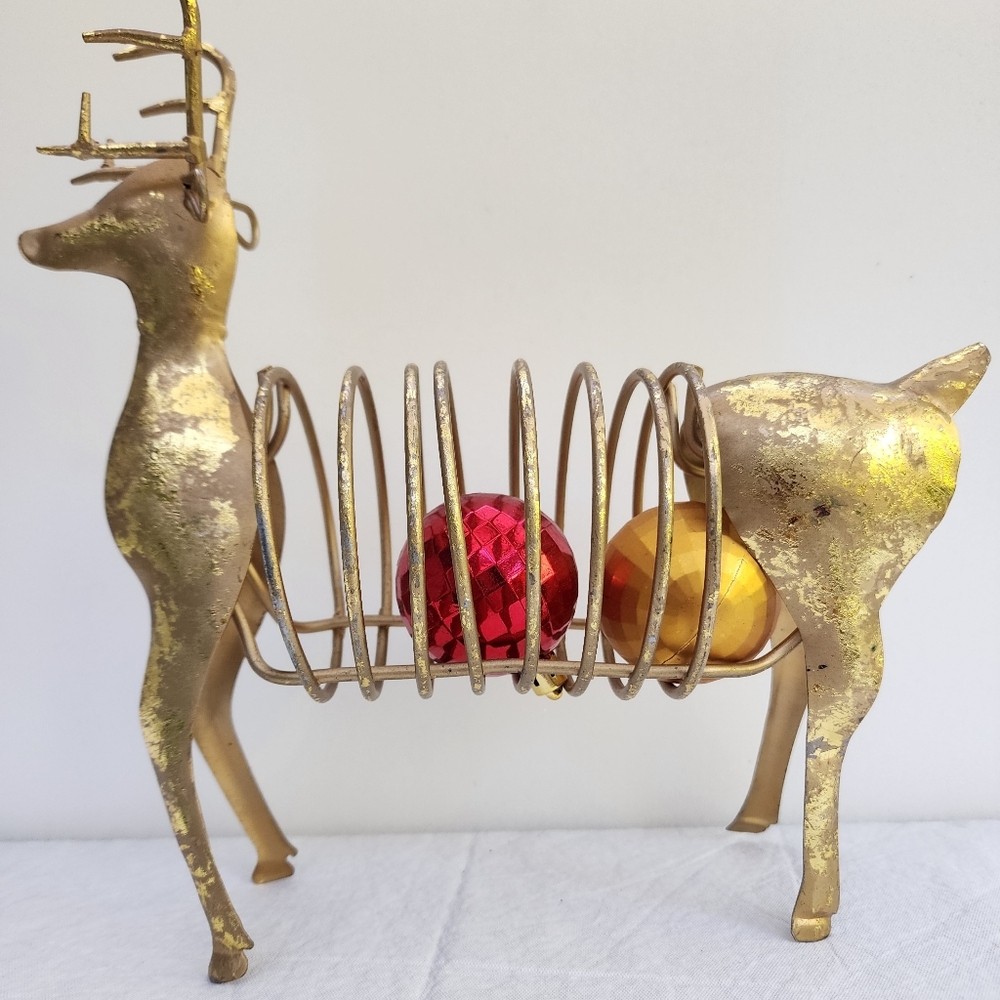 Gold metal reindeer, set of two Christmas decor - Picture 8 of 11